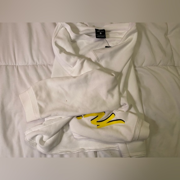 nike dri-fit cropped long sleeve - Picture 2 of 4